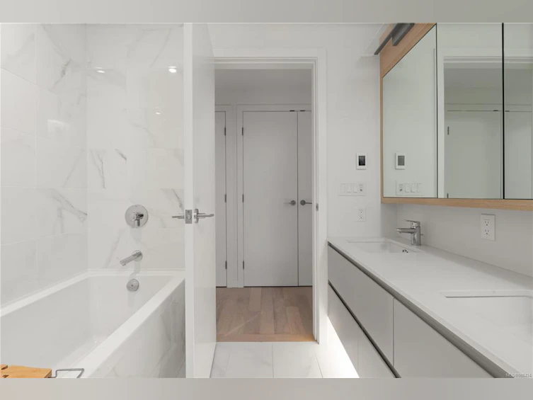 503-550 Michigan Street, Victoria, BC, V8V 1S1 - 18