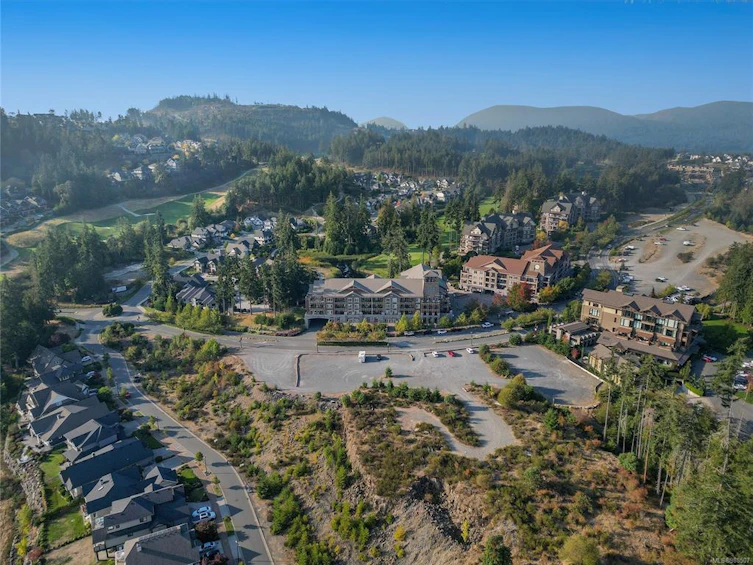 220-1325 Bear Mountain Pkwy, Langford, BC, V9B 6T8 - 23