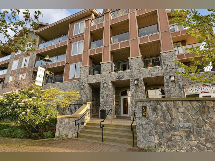 220-1325 Bear Mountain Pkwy, Langford, BC, V9B 6T8 - 41