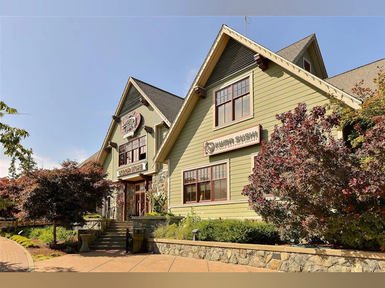 220-1325 Bear Mountain Pkwy, Langford, BC, V9B 6T8 - 47