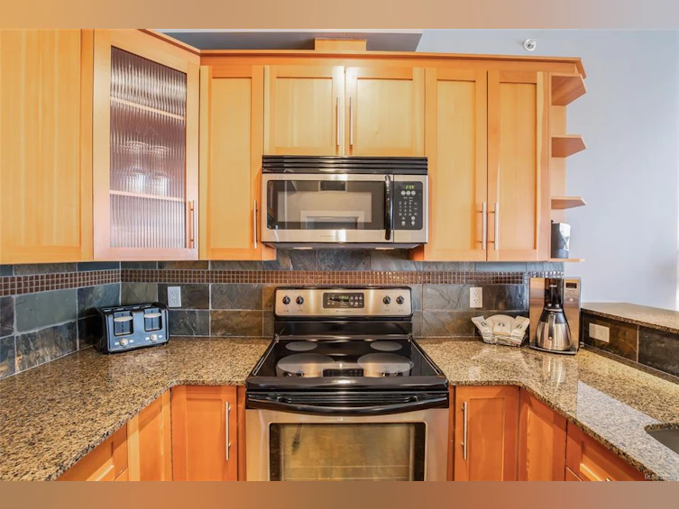 408A-181 Beachside Drive, Parksville, BC, V9P 2H5 - 9
