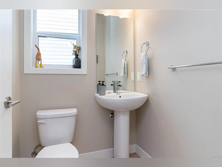 3496 Myles Mansell Road, Langford, BC, V9C 0N6 - 23