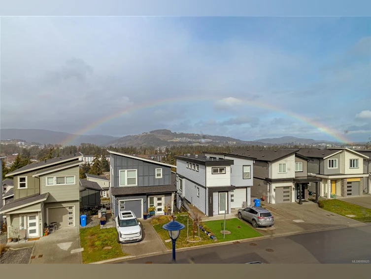 3496 Myles Mansell Road, Langford, BC, V9C 0N6 - 31