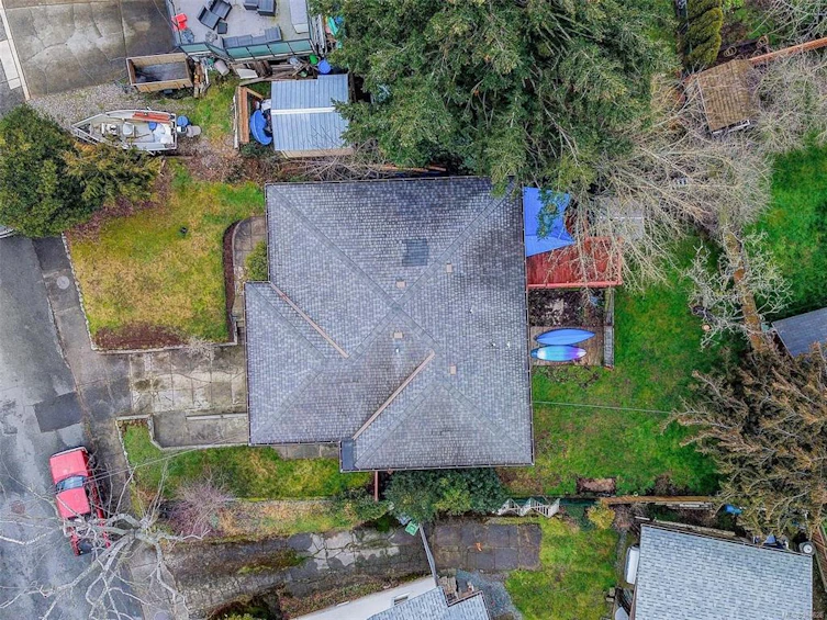 816 Walker Street, Victoria, BC, V9A 4C2 - 27