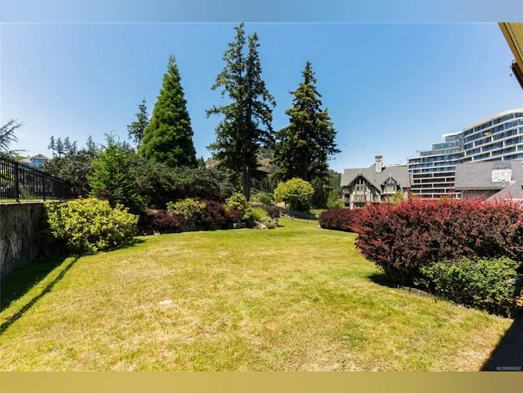 2032 Troon Court, Langford, BC, V9B 6R6 - 29