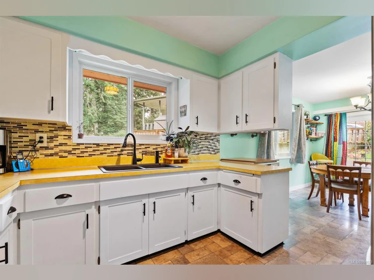 3398 Addlington Place, Colwood, BC, V9C 2H5 - 7