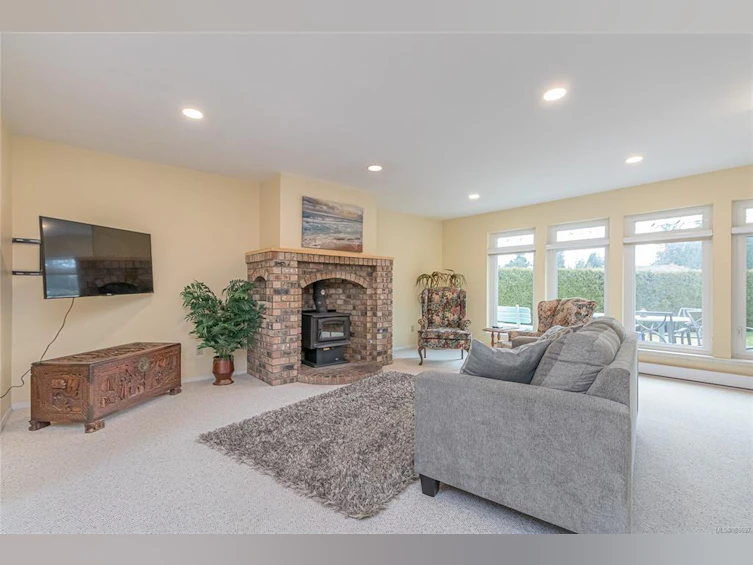 495 Eaglecrest Drive, Qualicum Beach, BC, V9K 1E8 - 4