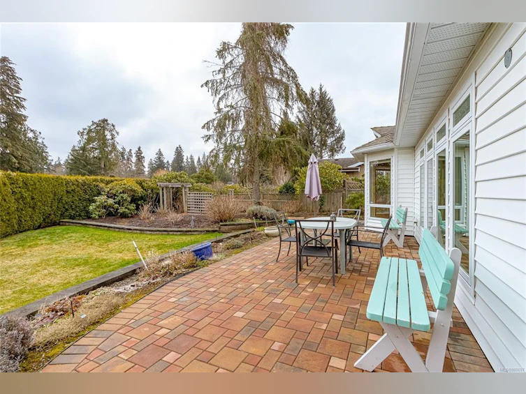 495 Eaglecrest Drive, Qualicum Beach, BC, V9K 1E8 - 36