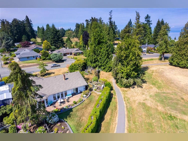 495 Eaglecrest Drive, Qualicum Beach, BC, V9K 1E8 - 51