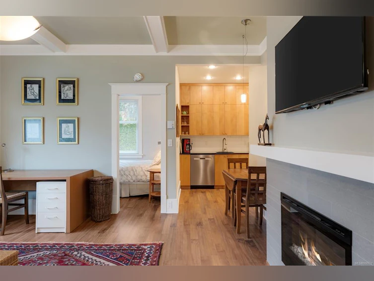 1330 Minto Street, Victoria, BC, V8S 1P4 - 49