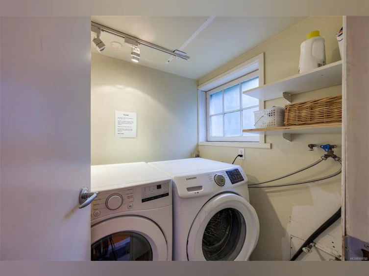 1330 Minto Street, Victoria, BC, V8S 1P4 - 86