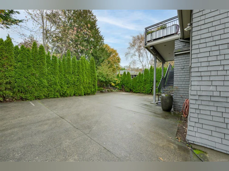 1330 Minto Street, Victoria, BC, V8S 1P4 - 93
