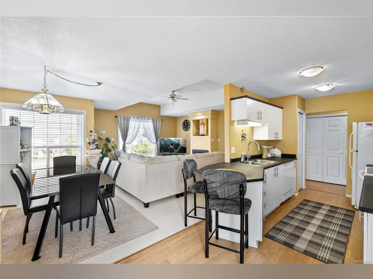 6237 Dover Road, Nanaimo, BC, V9V 1L5 - 12