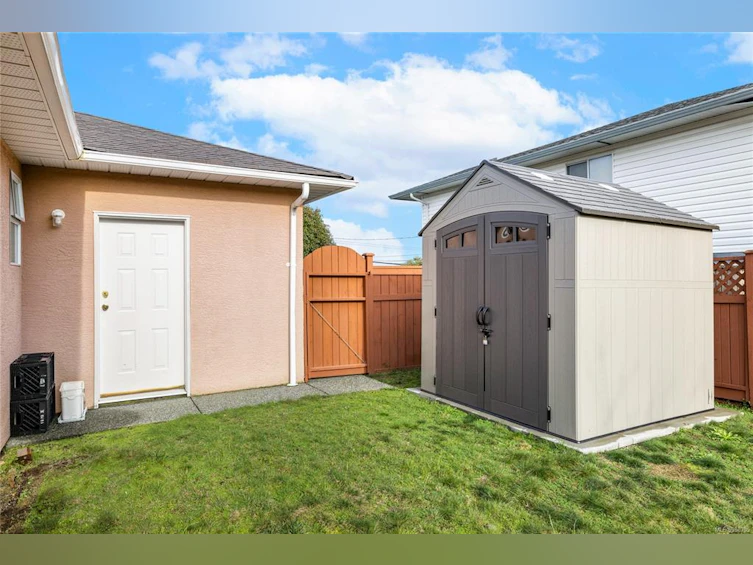 6237 Dover Road, Nanaimo, BC, V9V 1L5 - 32