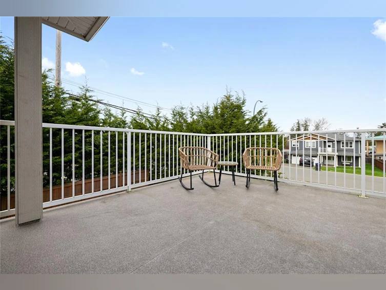 998 Sanika Close, French Creek, BC, V9P 0B8 - 8