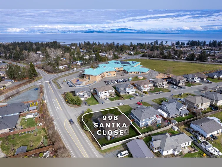 998 Sanika Close, French Creek, BC, V9P 0B8 - 9