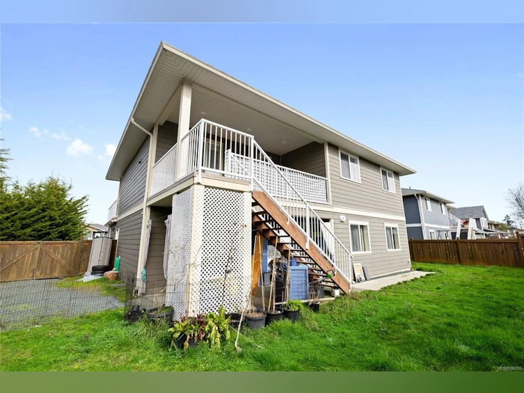 998 Sanika Close, French Creek, BC, V9P 0B8 - 13