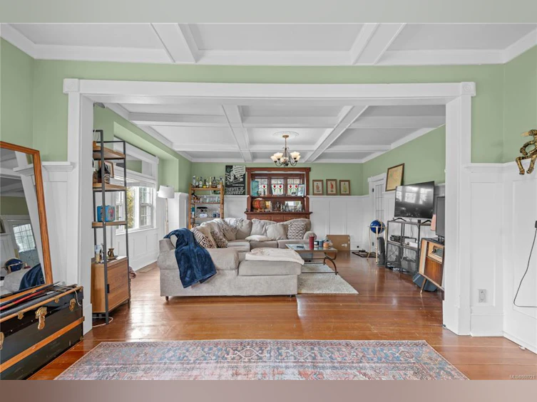 1151 Oxford Street, Victoria, BC, V8V 2V2 - 10