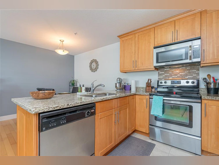 302-257 S Moilliet Street, Parksville, BC, V9P 0B3 - 23