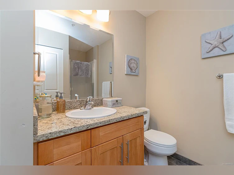 302-257 S Moilliet Street, Parksville, BC, V9P 0B3 - 30
