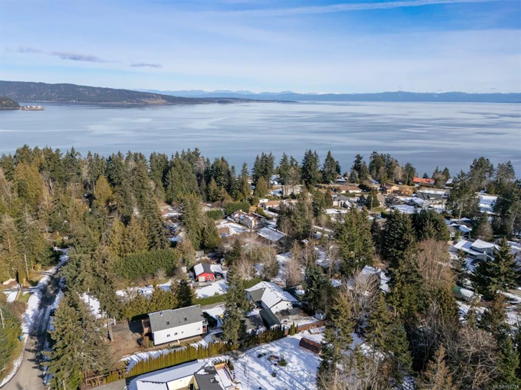 91 Bald Eagle Crescent, Bowser/Deep Bay, BC, V0R 1G0 - 18