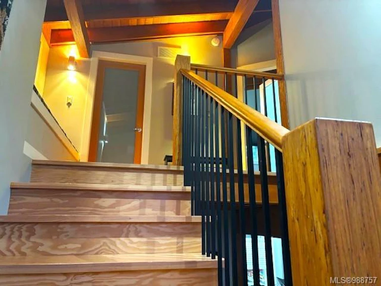 10520 Lupine Lane, Youbou, BC, V0R 3E1 - 11