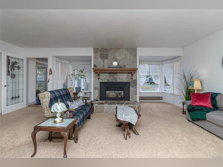 244 Hembrough Road, Bowser/Deep Bay, BC, V0R 1G0 - 4