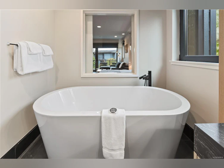 2202-596 Marine Drive, Ucluelet, BC, V0R 3A0 - 13