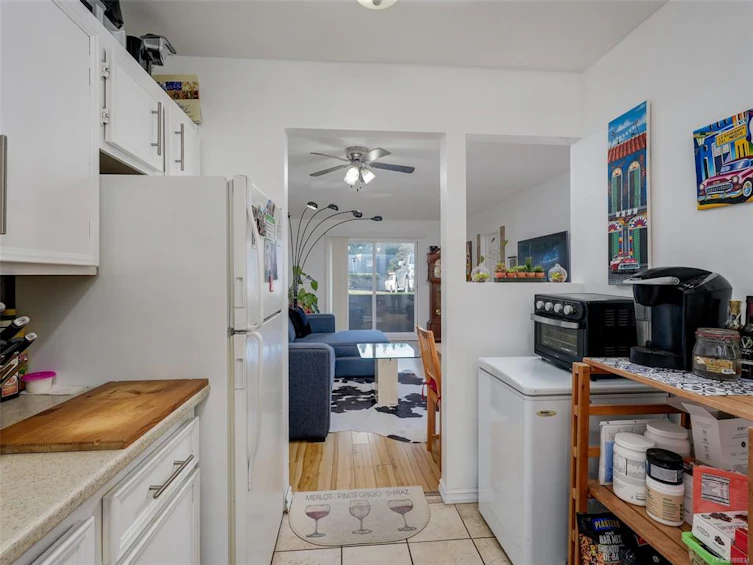 110-3252 Glasgow Avenue, Saanich, BC, V8X 1M2 - 10