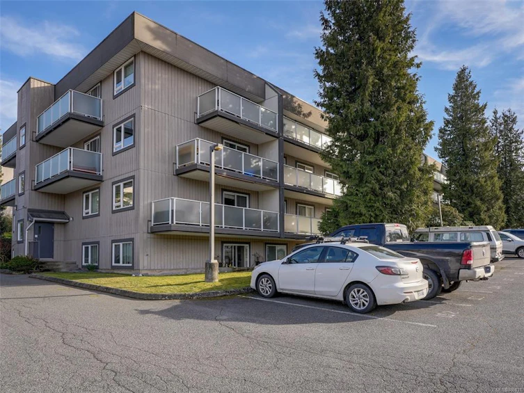 110-3252 Glasgow Avenue, Saanich, BC, V8X 1M2 - 22