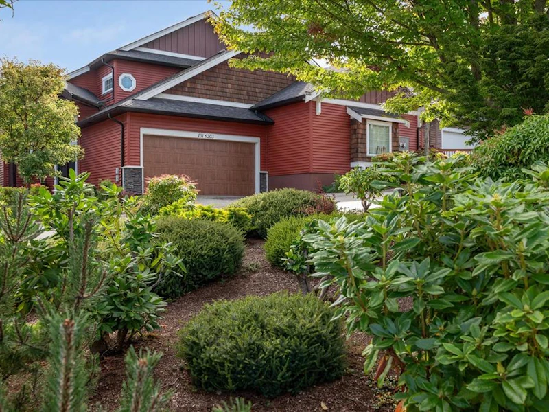 101 - 6203 Lexington Place, Nanaimo BC