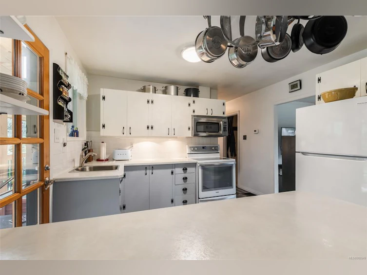 2371 Jingle Pot Road, Nanaimo, BC, V9R 6W2 - 17