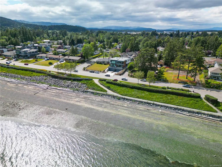 2-9360 Lochside Drive, Sidney, BC, V8L 1N7 - 46