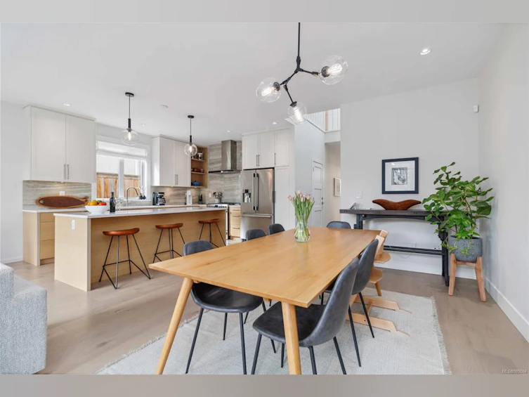 1491 Edgeware Road, Victoria, BC, V8T 2J5 - 22
