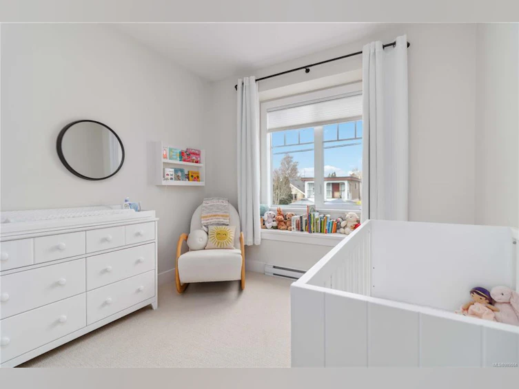 1491 Edgeware Road, Victoria, BC, V8T 2J5 - 34