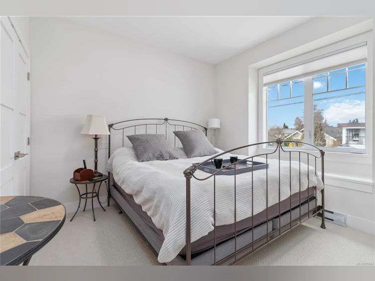 1491 Edgeware Road, Victoria, BC, V8T 2J5 - 36