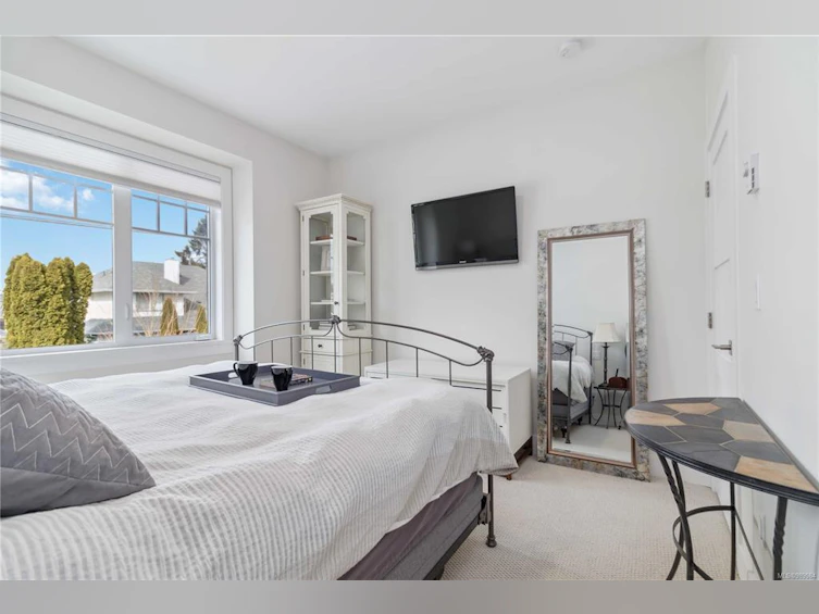 1491 Edgeware Road, Victoria, BC, V8T 2J5 - 37