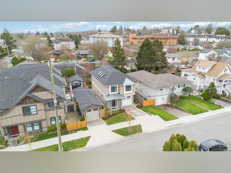 1491 Edgeware Road, Victoria, BC, V8T 2J5 - 56