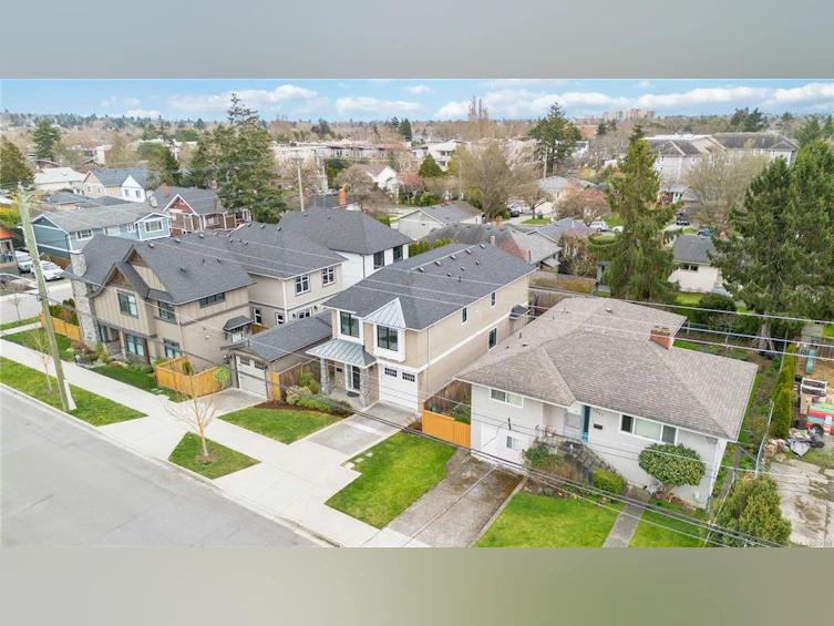 1491 Edgeware Road, Victoria, BC, V8T 2J5 - 58