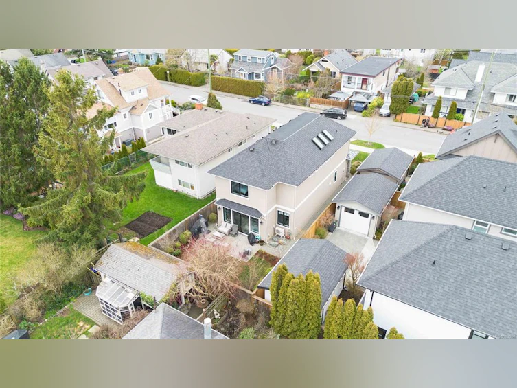 1491 Edgeware Road, Victoria, BC, V8T 2J5 - 63