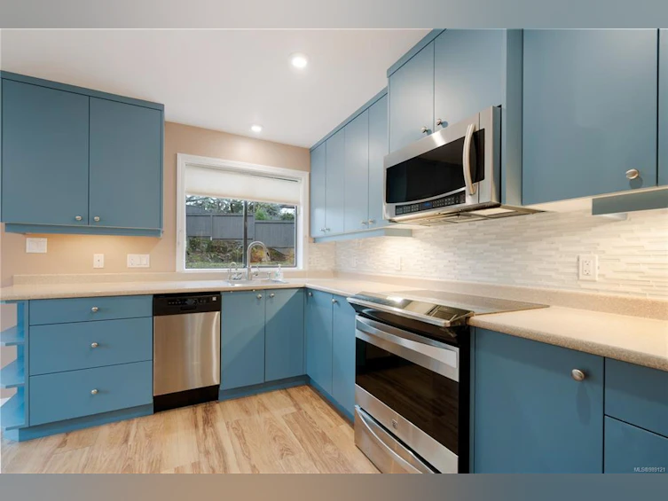 884 Denford Crescent, Saanich, BC, V8X 4N1 - 24