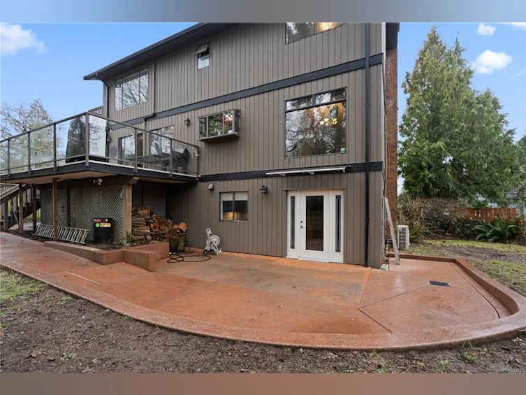 884 Denford Crescent, Saanich, BC, V8X 4N1 - 34