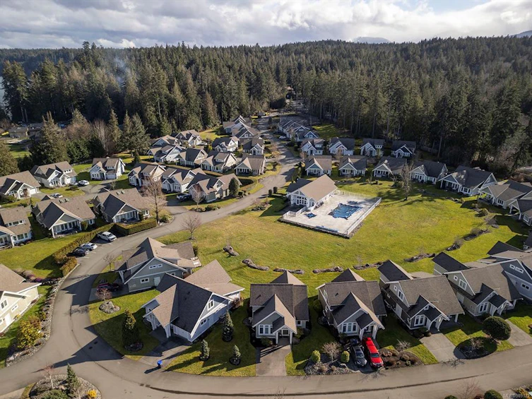 9-5251 Island Highway, Qualicum Beach, BC, V9K 2C1 - 34