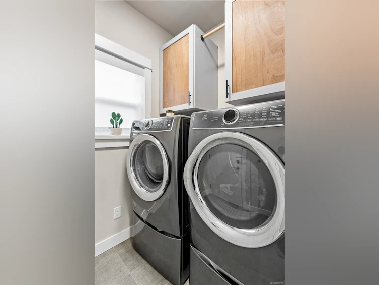 3463 Sparrowhawk Avenue, Colwood, BC, V9C 0L9 - 25
