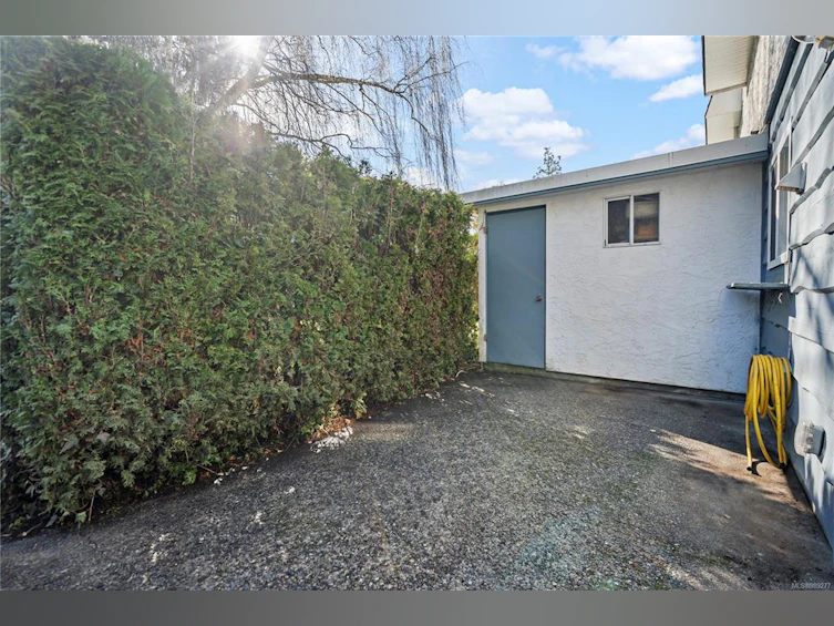 14-4058 Corners Place, Saanich, BC, V8X 3Z5 - 9