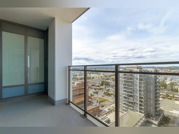 1504-777 Herald Street, Victoria, BC, V8T 0C7 - 9