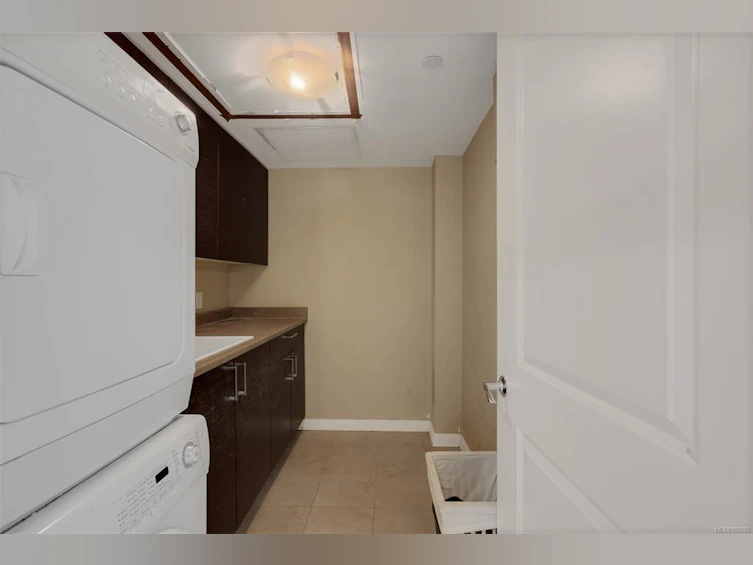 101-1400 Lynburne Place, Langford, BC, V9B 6T3 - 23