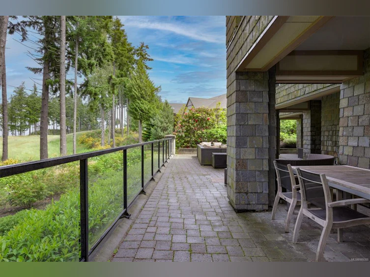 101-1400 Lynburne Place, Langford, BC, V9B 6T3 - 31