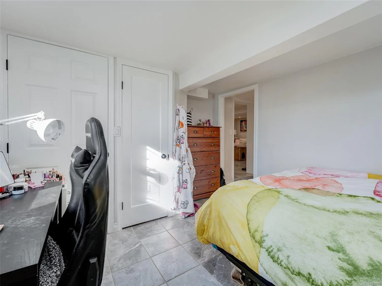 200 Island Highway, View Royal, BC, V9B 1G2 - 15