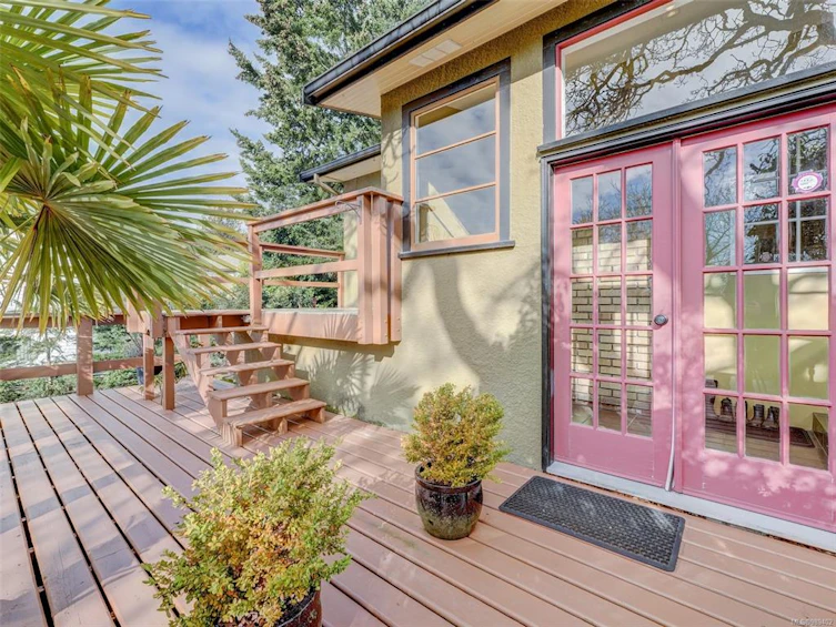 200 Island Highway, View Royal, BC, V9B 1G2 - 22